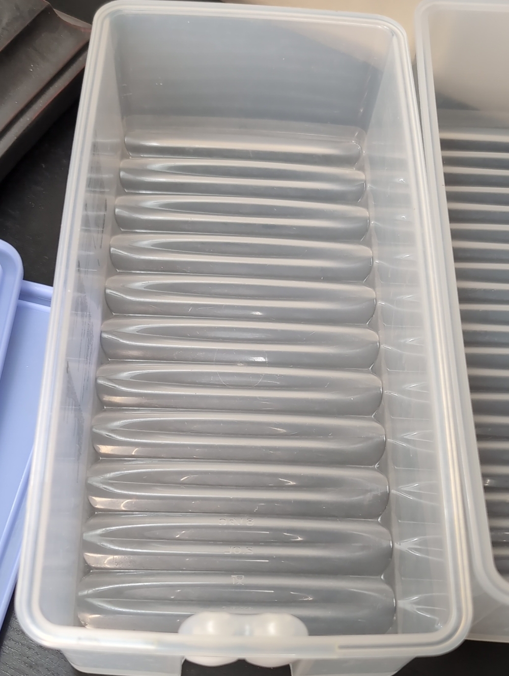 Tupperware Fridgesmart Storage Containers (2) - Picture 4 of 10
